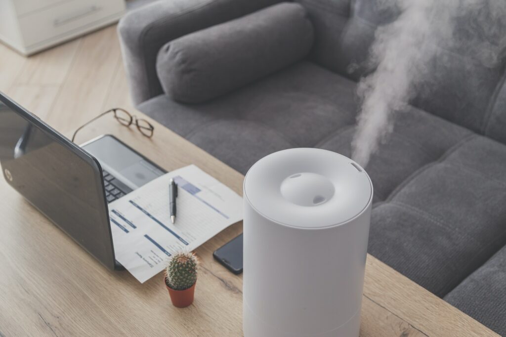 Household humidifier in the workplace
